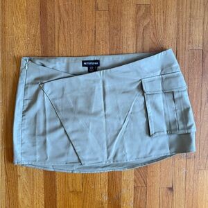 PrettyLittleThing Sage Wrap Mini Skirt – Cargo Pocket – NWT – Size 8